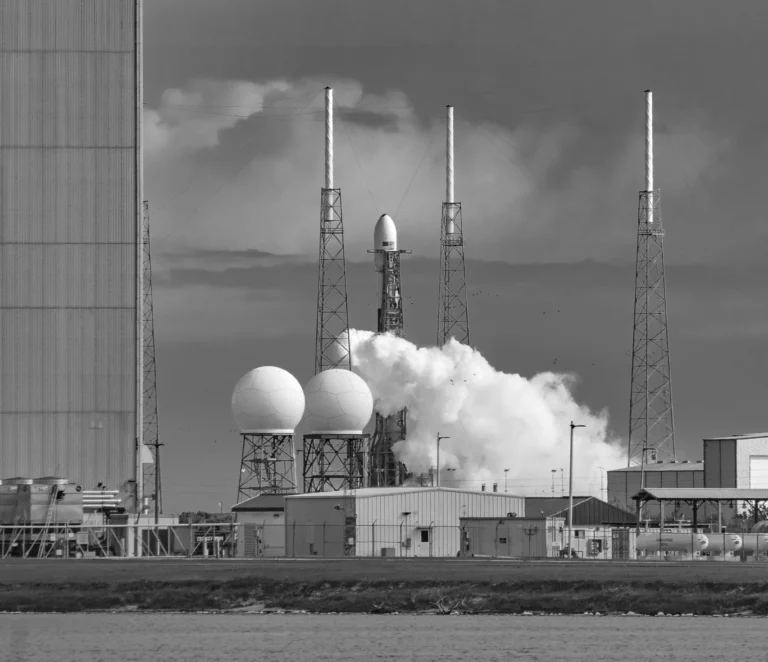 US Policymakers Buy SpaceX Stocks At The Record IPO